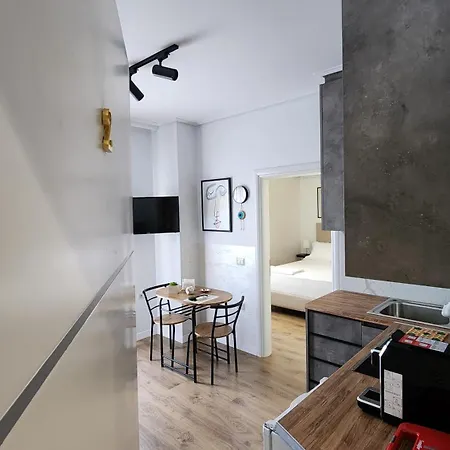 Apartman 3s -sea-sun-sky-