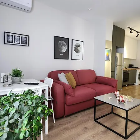 Apartment 3s -sea-sun-sky-